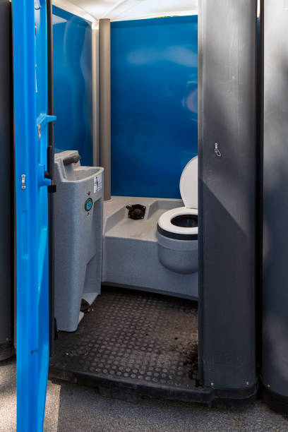 Best Portable toilet rental cost  in Guernsey, WY