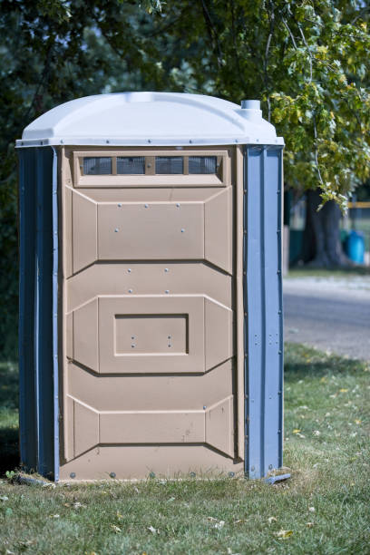 Best Portable bathroom rental  in Guernsey, WY